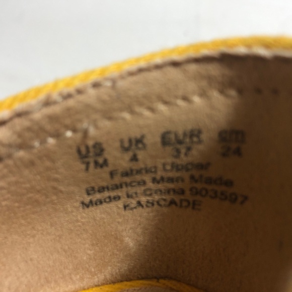 Lifestride yellow espadrilles size 7 - Picture 8 of 10
